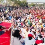 11 सूत्री मांगों को लेकर हजारों कर्मचारियों ने सरकार के खिलाफ किया शक्ति प्रदर्शन